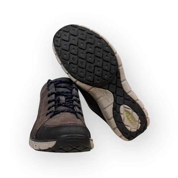 Clarks Women's Wave Walk Waterproof Shoes Taupe Nubuck Comfort Walking Sz 9M - Picture 6 of 8